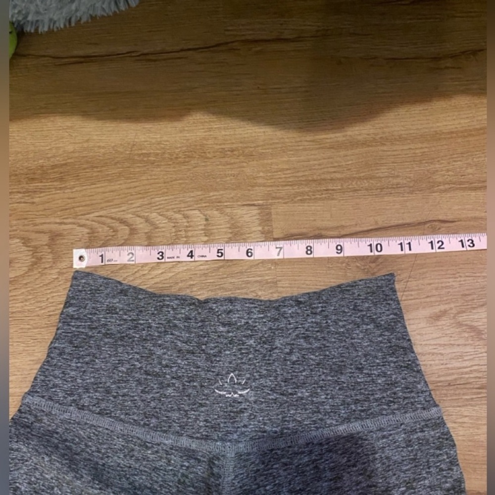 Beyond Yoga Leggings - Picture 15 of 16